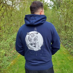 Umweltfreundlicher Unisex-Kapuzenpullover Tiger blau